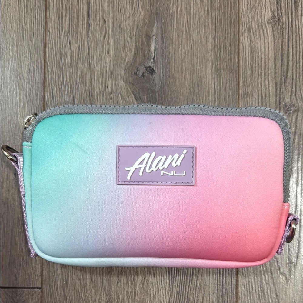 Alani Nu multicolor belt bag